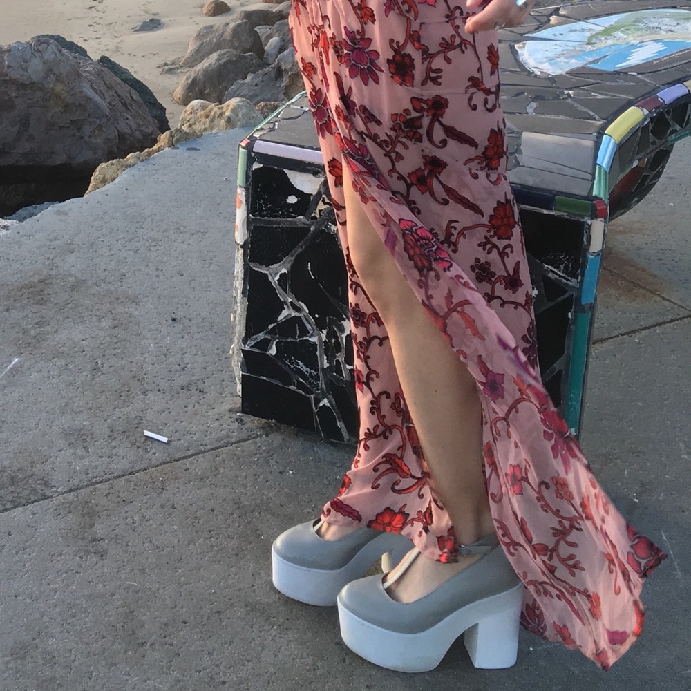 Jeffrey Campbell 70’s inspired platform heel